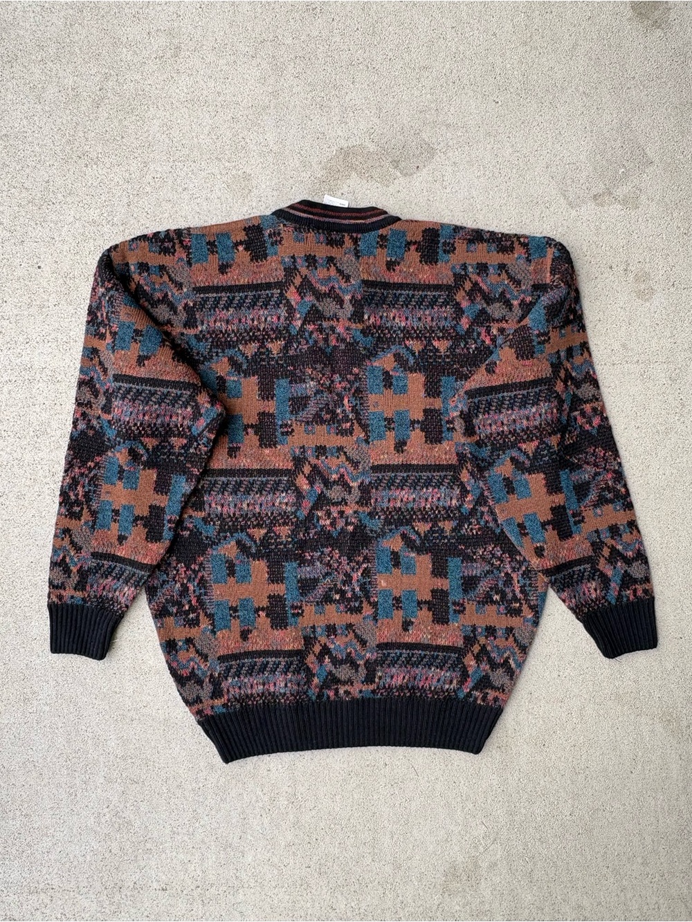 Vintage 90s NWT Tundra Canada Patterned Knit Merino Wool Sweater Medium - Picture 2 of 4